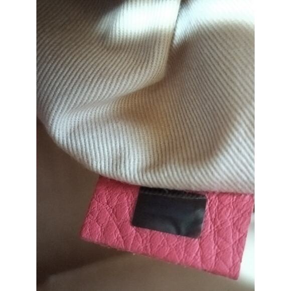 See By Chloe Luxury Leather handbag - Picture 8 of 16